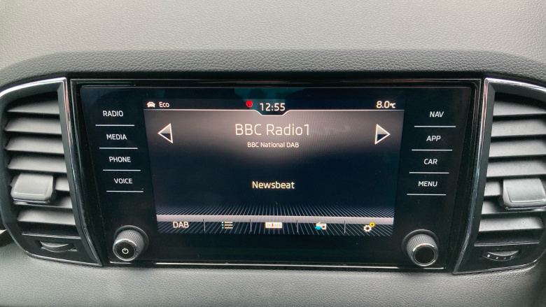 Skoda Karoq 1.5 TSI SE L 5dr Petrol Estate